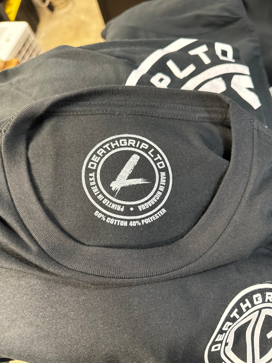Custom printed inside neck label detail
